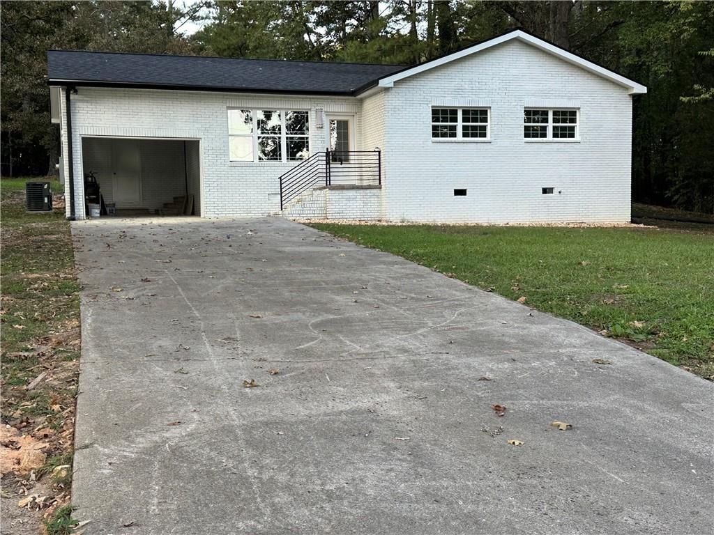 232 Lovebridge SE Drive, Calhoun, GA 30701