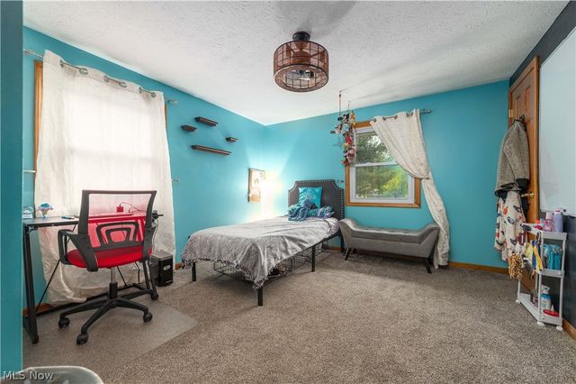 640 W Martin Avenue, Amherst, OH 44001