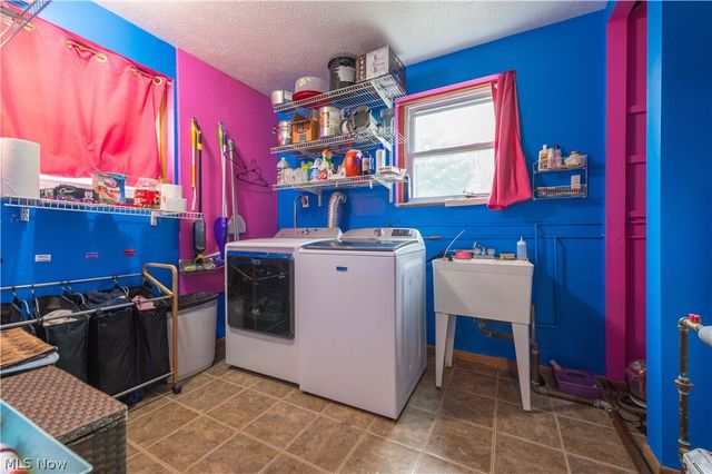 640 W Martin Avenue, Amherst, OH 44001