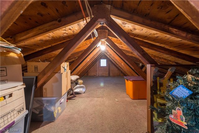 640 W Martin Avenue, Amherst, OH 44001