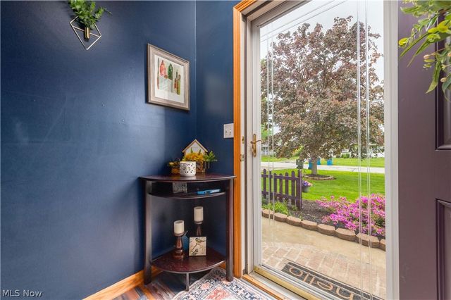 640 W Martin Avenue, Amherst, OH 44001