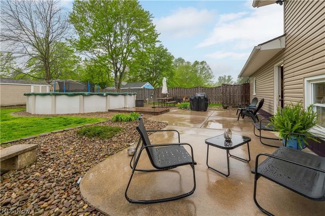 640 W Martin Avenue, Amherst, OH 44001