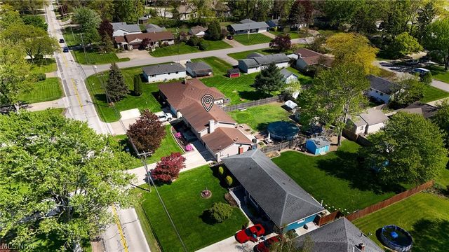 640 W Martin Avenue, Amherst, OH 44001