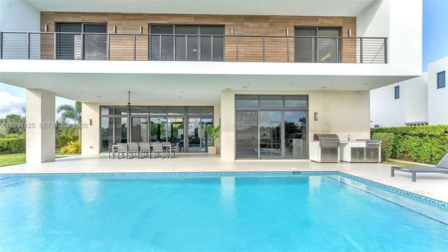 16772 Botaniko Dr S, Weston, FL 33326