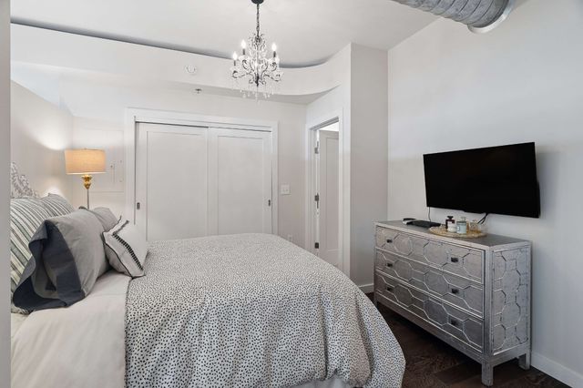900 20th Ave S Apt 612, Nashville, TN 37212