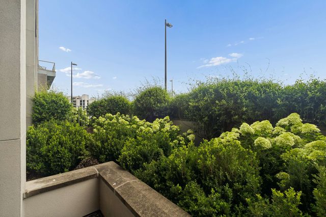 900 20th Ave S Apt 612, Nashville, TN 37212