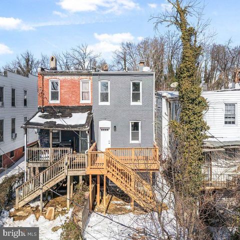 3017 FREDERICK AVE, Baltimore, MD 21223