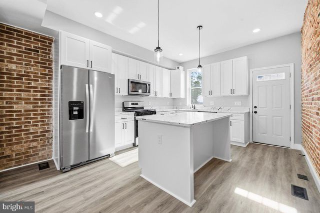 3017 FREDERICK AVE, Baltimore, MD 21223