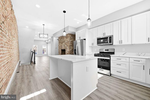 3017 FREDERICK AVE, Baltimore, MD 21223