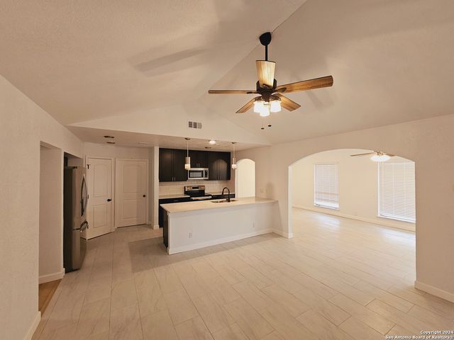 6700 YELLOW ROSE ST, San Antonio, TX 78238