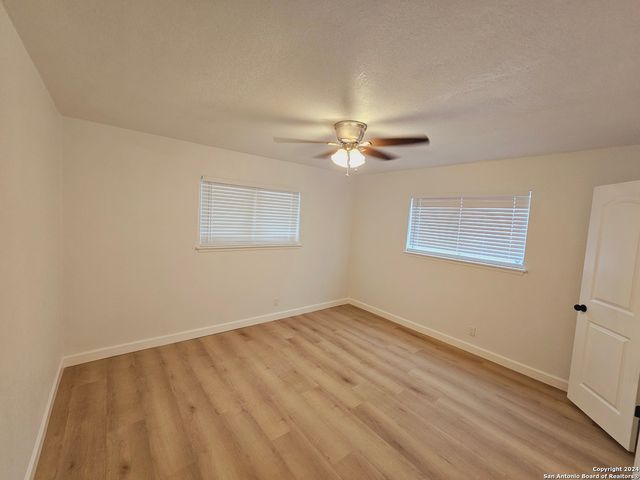 6700 YELLOW ROSE ST, San Antonio, TX 78238