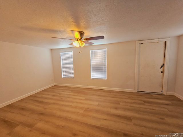 6700 YELLOW ROSE ST, San Antonio, TX 78238