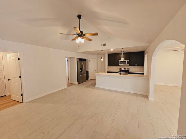 6700 YELLOW ROSE ST, San Antonio, TX 78238