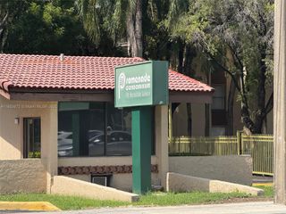 14525 N Kendall Dr 209-J, Miami, FL 33186