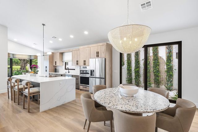 5798 NW 21st Avenue, Boca Raton, FL 33496