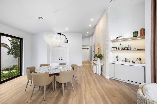 5798 NW 21st Avenue, Boca Raton, FL 33496