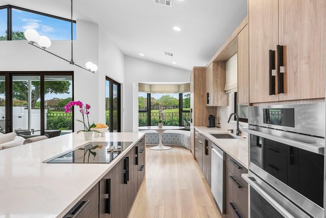 5798 NW 21st Avenue, Boca Raton, FL 33496