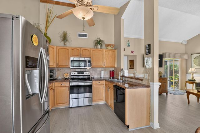 9099 Carma Drive, Boynton Beach, FL 33472
