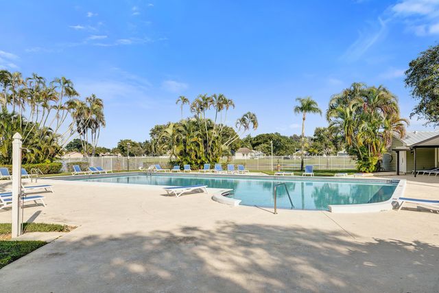 9099 Carma Drive, Boynton Beach, FL 33472