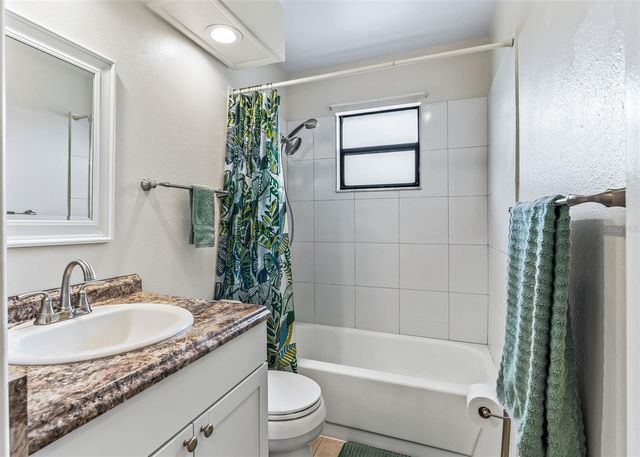 65 ABERDEEN CIRCLE, Leesburg, FL 34788