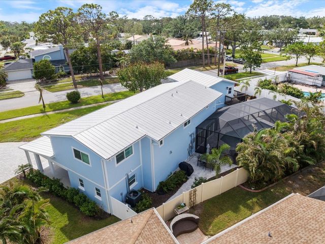 842 NOKOMIS AVENUE S, Venice, FL 34285