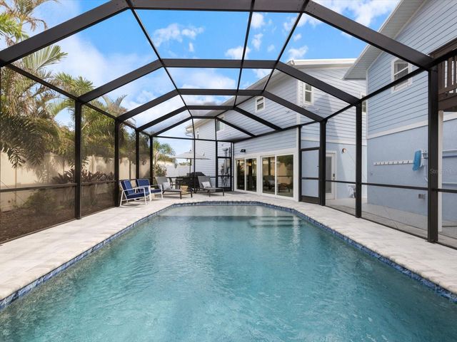 842 NOKOMIS AVENUE S, Venice, FL 34285