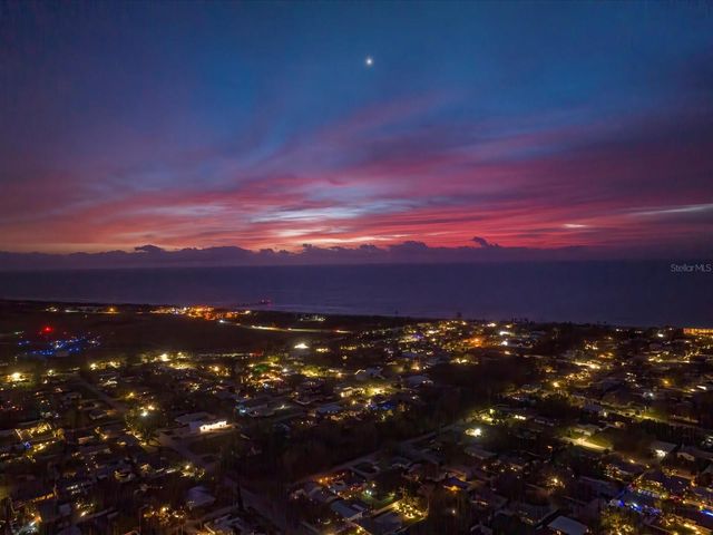 842 NOKOMIS AVENUE S, Venice, FL 34285