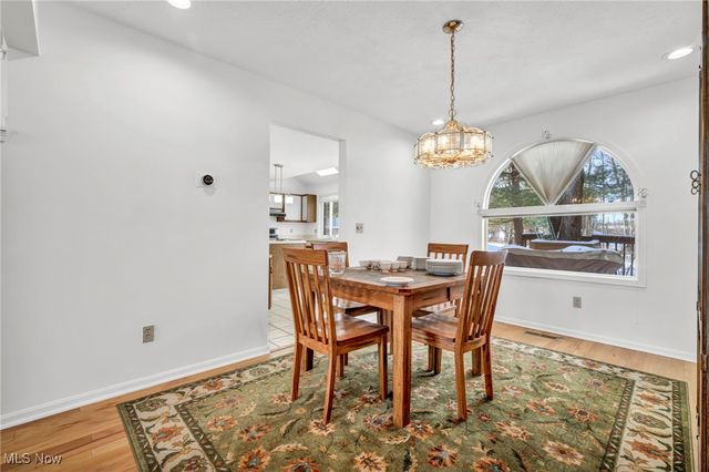 17922 Cambridge Oval, Strongsville, OH 44136