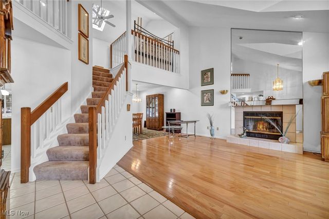 17922 Cambridge Oval, Strongsville, OH 44136