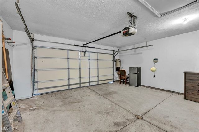 17922 Cambridge Oval, Strongsville, OH 44136