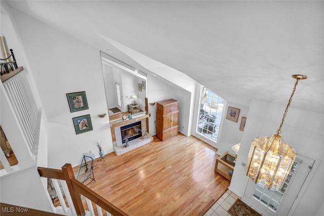 17922 Cambridge Oval, Strongsville, OH 44136