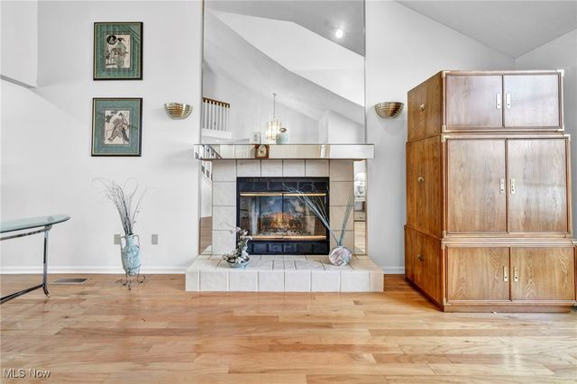 17922 Cambridge Oval, Strongsville, OH 44136