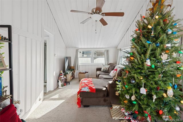 107 Pacific Boulevard, Long Beach, NY 11561