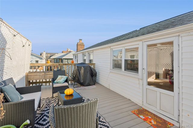 107 Pacific Boulevard, Long Beach, NY 11561