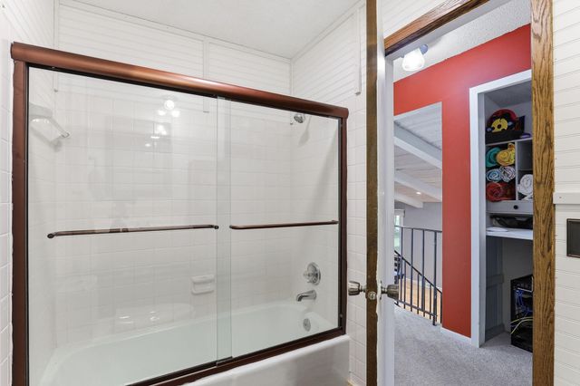 16175 Jamaica Avenue, Lakeville, MN 55044