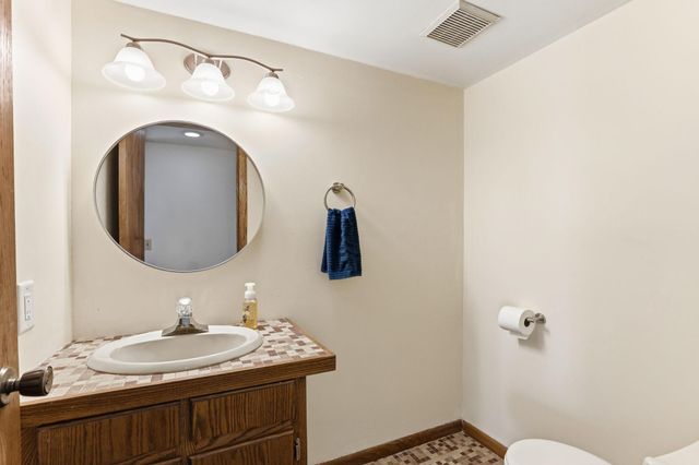 16175 Jamaica Avenue, Lakeville, MN 55044