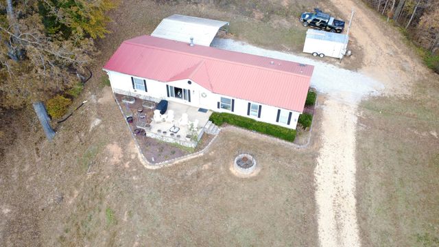 97 Camp Cir, Waverly, TN 37185