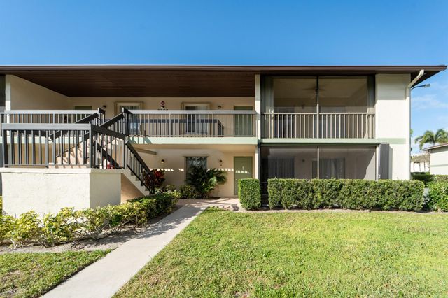 6392 Chasewood Drive B, Jupiter, FL 33458
