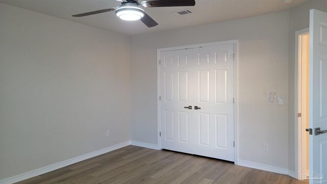 1996 Joshua Dr, Cantonment, FL 32533