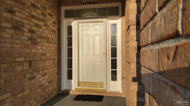 1996 Joshua Dr, Cantonment, FL 32533