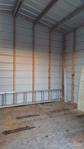 1996 Joshua Dr, Cantonment, FL 32533