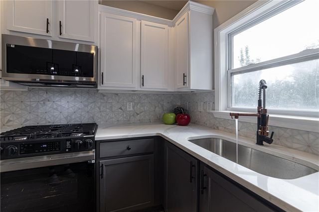 7402 Gossamer Street, Union City, GA 30291