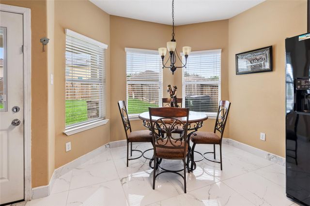 6531 Lost Pines Bend, Houston, TX 77049