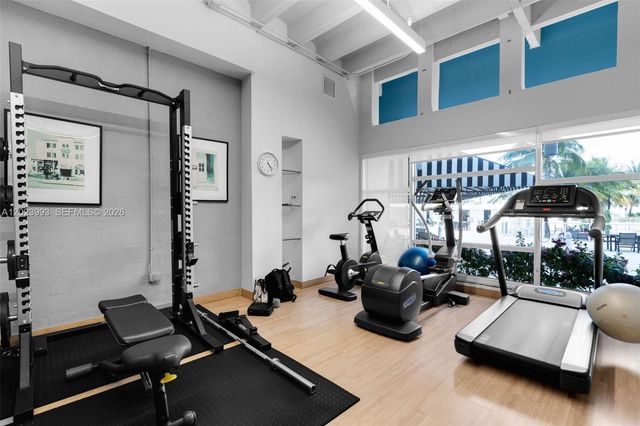 4925 Collins Ave 11E, Miami Beach, FL 33140