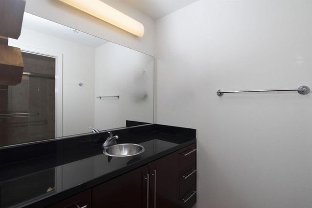 1943 India St 401, San Diego, CA 92101