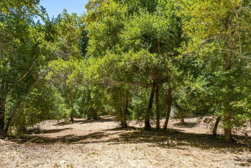 Image 11 of property listing at 0 Glenwood Drive, Los Gatos, CA 95033