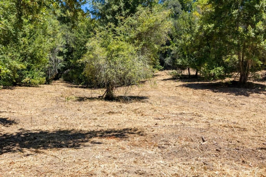 Image 16 of property listing at 0 Glenwood Drive, Los Gatos, CA 95033