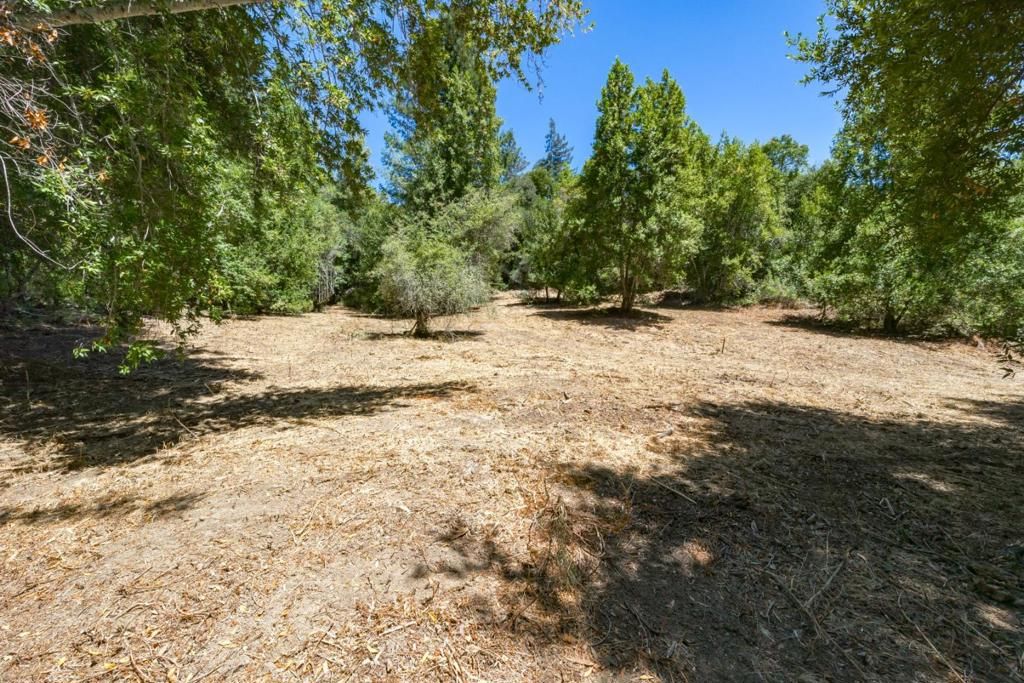 Image 17 of property listing at 0 Glenwood Drive, Los Gatos, CA 95033