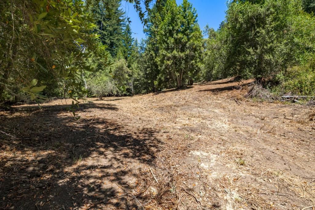 Image 19 of property listing at 0 Glenwood Drive, Los Gatos, CA 95033