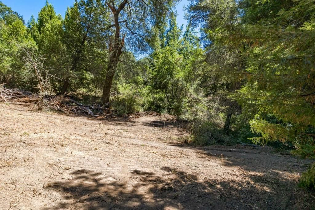 Image 20 of property listing at 0 Glenwood Drive, Los Gatos, CA 95033